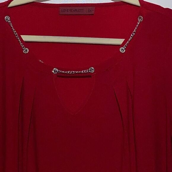 Love Scarlett Women's Ruby Red Chest Key Hole Tunic Blouse Size 2X NWT - Picture 3 of 9